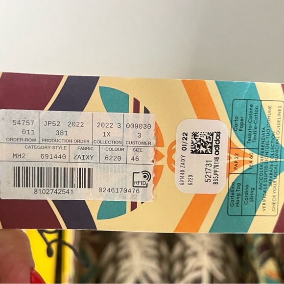 Gucci x Adidas Silk Jogger Shorts - Picture 4 of 4